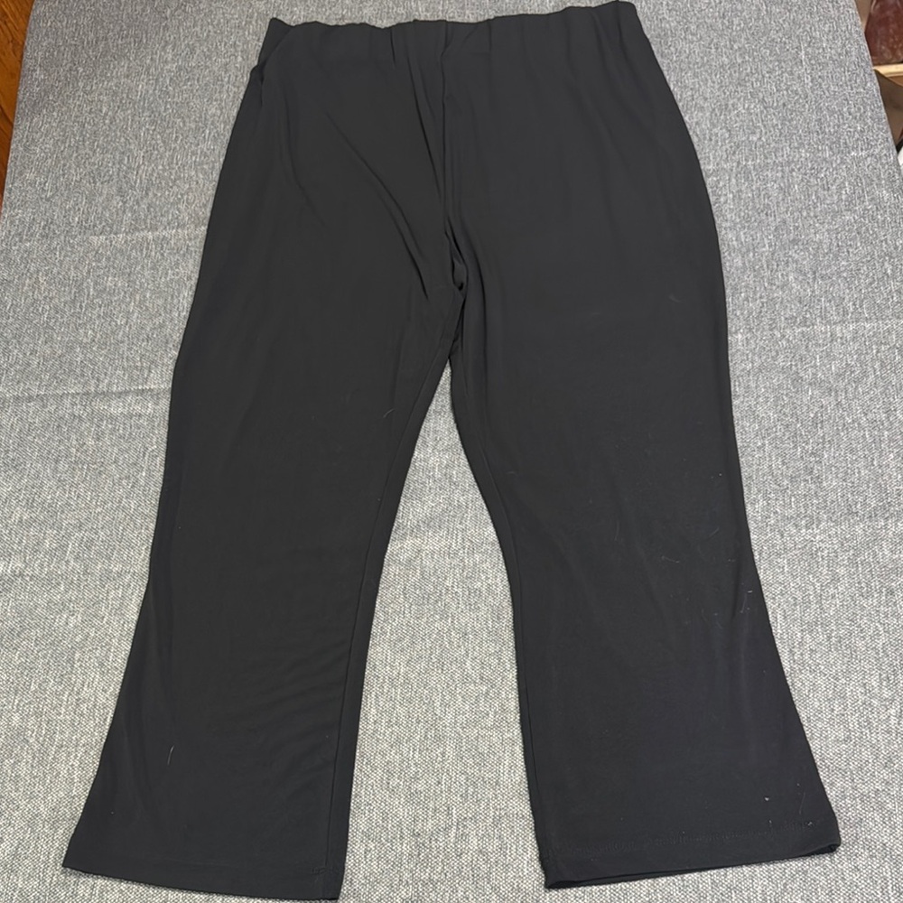 Liz Lange Maternity Lightweight Dress Black Pants